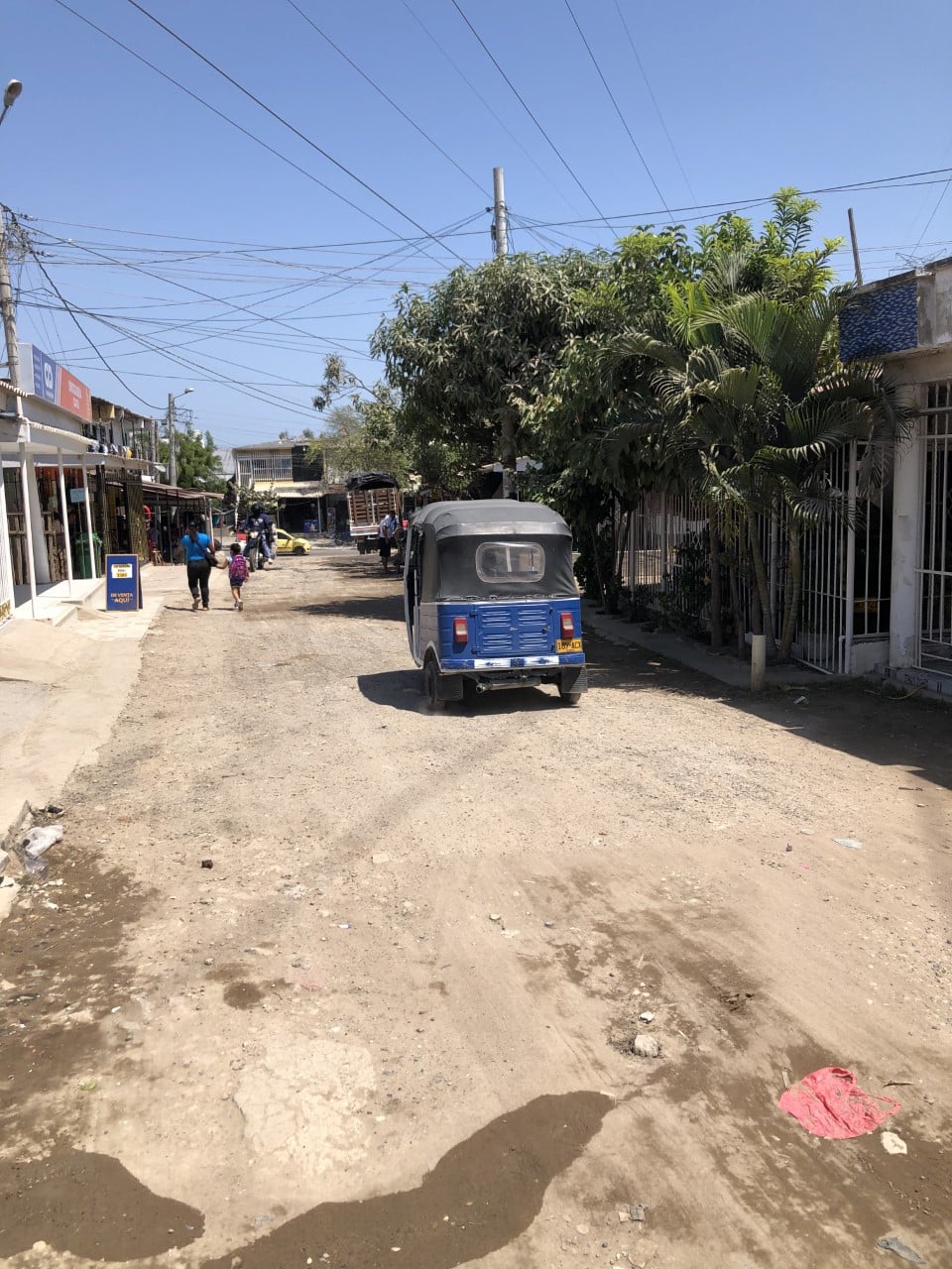 Street in Caraquitas, Barranquilla, Colombia (Larry Alex Taunton) spectator.org
