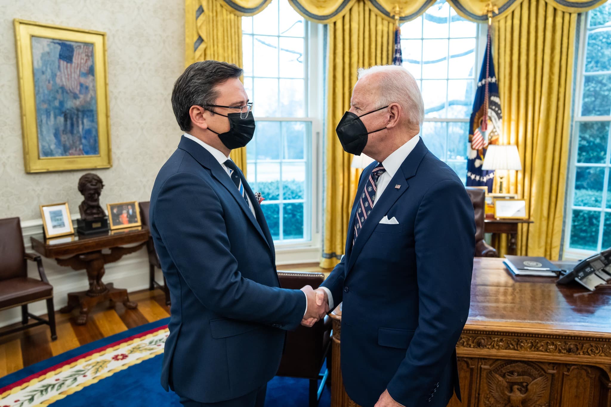 President Joe Biden meets with Foreign Minister Dmytro Kuleba of Ukraine on Feb. 22, 2022. (Facebook/The White House)