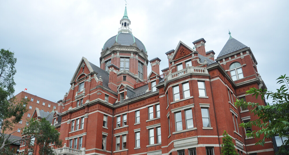 NextImg:Johns Hopkins Defines ‘Privilege.’ Good for It!