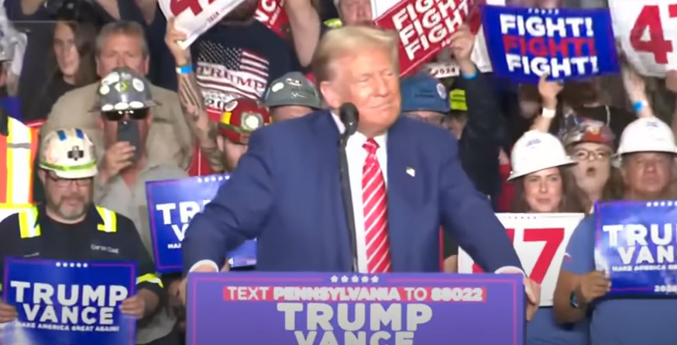 NextImg:Mediaite Plays the Race Card Over Trump Rally