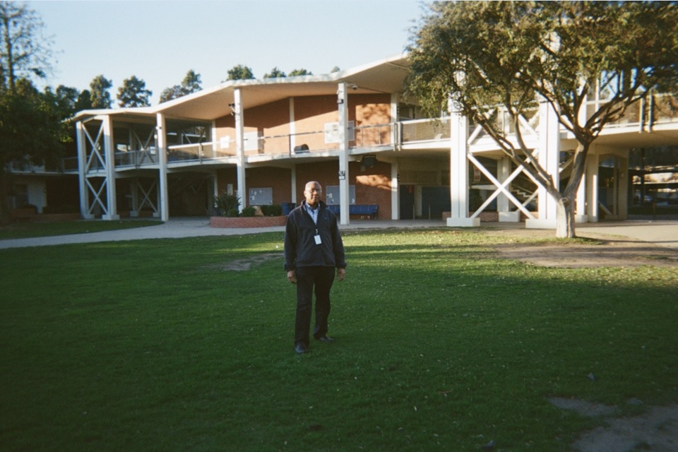 Deroy Murdock standing in the Quad at Pali High.